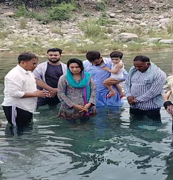 baptisms_01.jpg