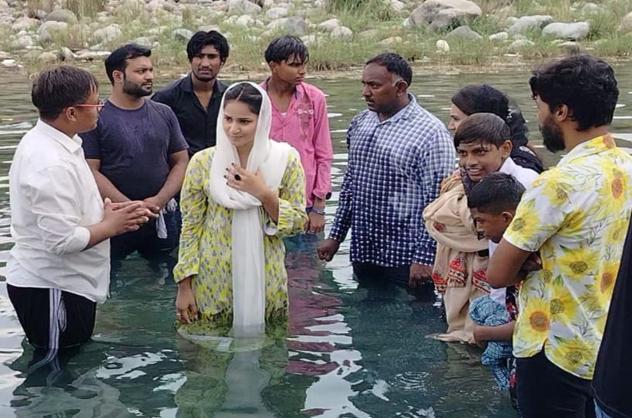 baptisms_05.jpg